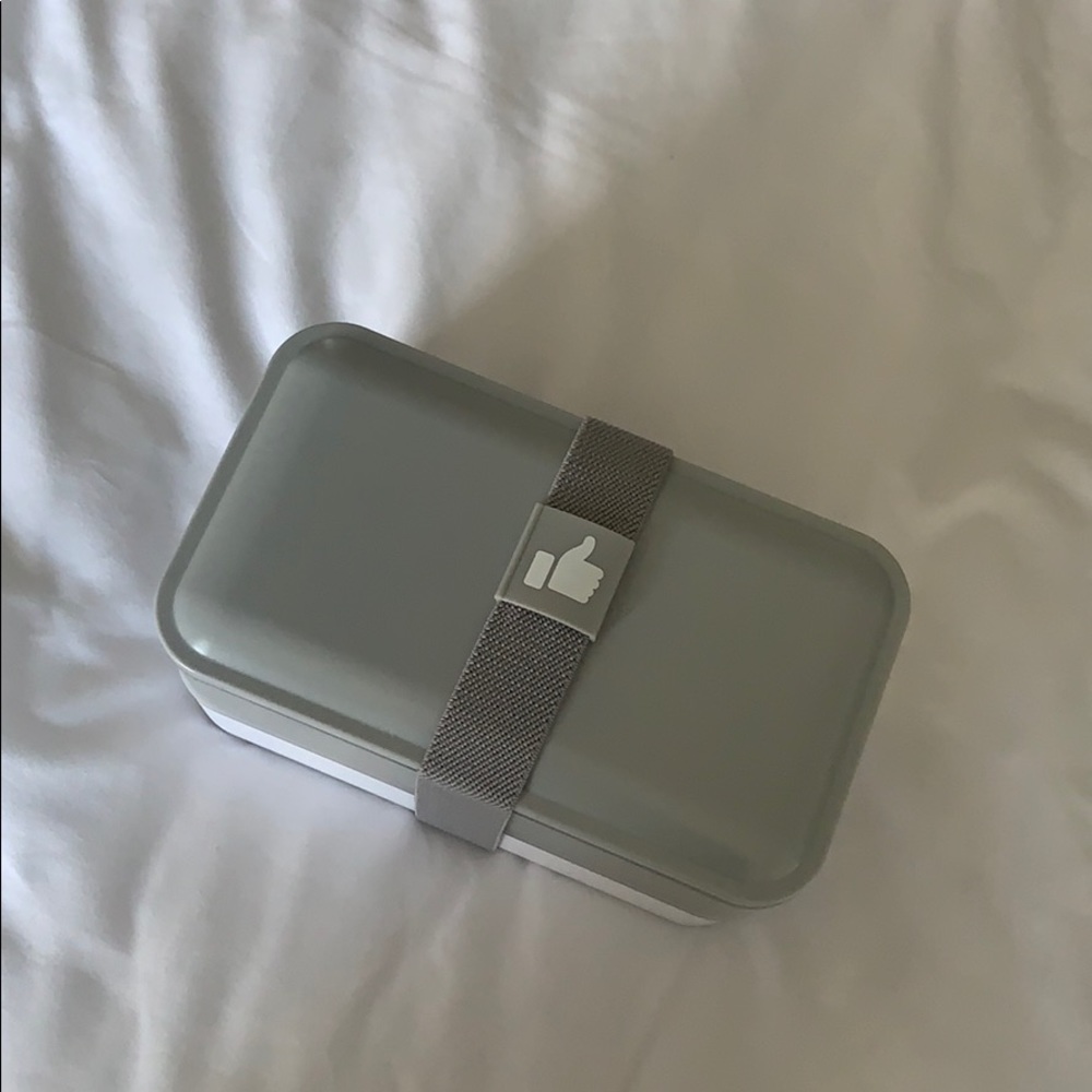 Brand new Facebook bento box!